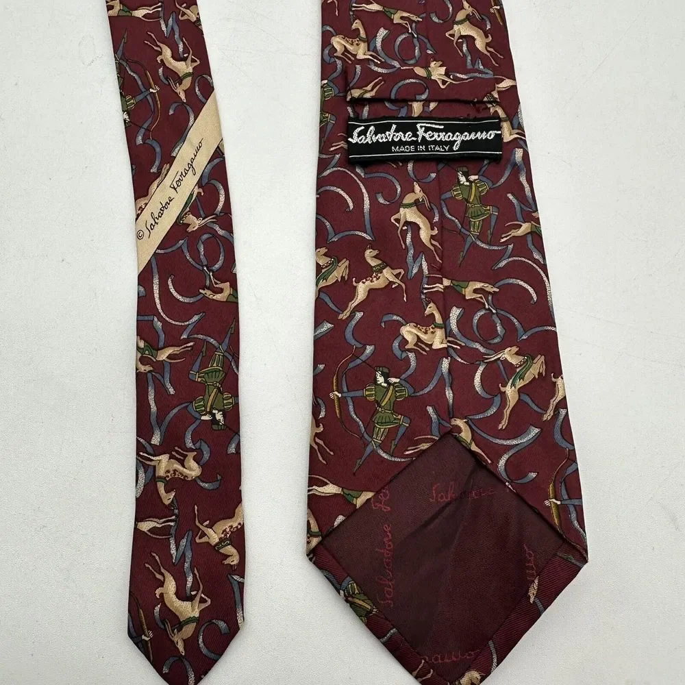 Salvatore Ferragamo Tie Silk Burgundy Animals & Deer Hunters,‎ Dogs , Italy